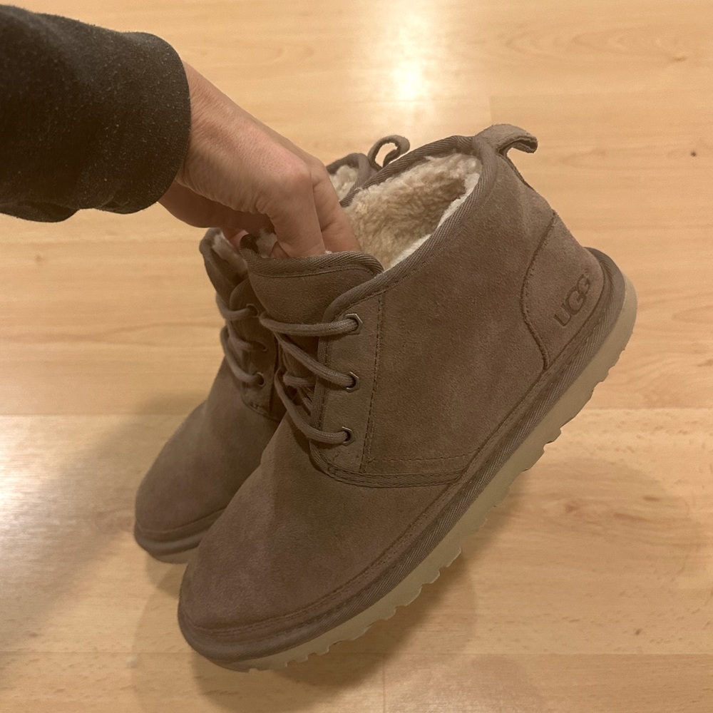 UGG Neumel Chukka boots